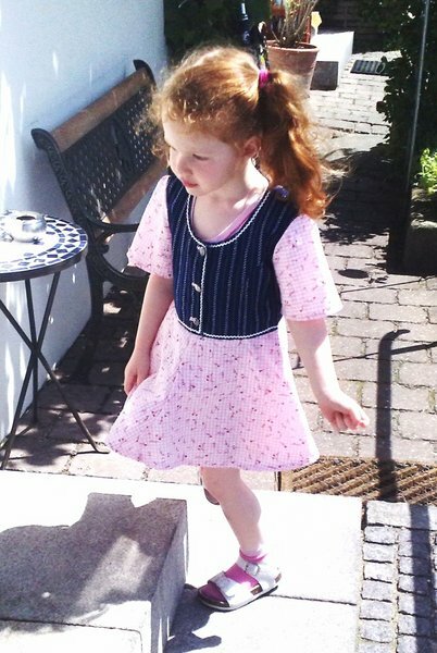 schickes Kleid - genäht aus Baumwollstoffen