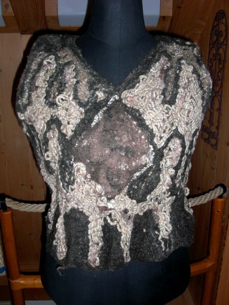 Crazy Wool Pullunder Filz1