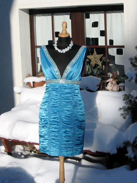Cocktailkleid für eine Bekannte