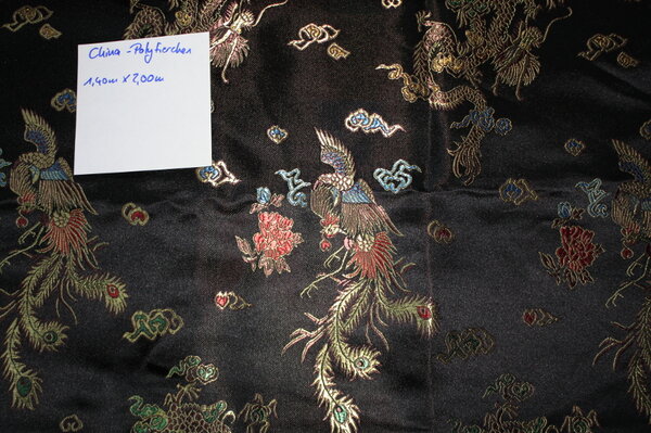China

China-Polytierchen (Klassische China"Seide")
1,40m x 2,00m