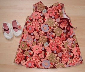 Erstes Designerteil fürs Patenkind: Wickelkleid Ottobre