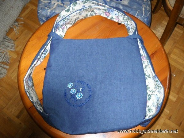 Rucksacktasche Nr 1, als Tasche über der Schulter zu tragen