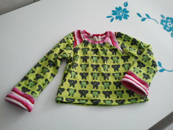 shirt antonia von farbenmix mit geändertem halsausschnitt