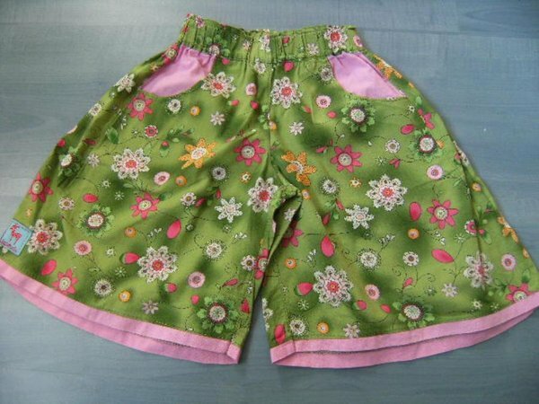 mein lieblingsteil sommer 09
Lore Hose super easy!!!