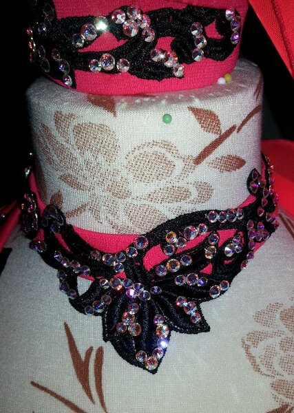 halsband armband