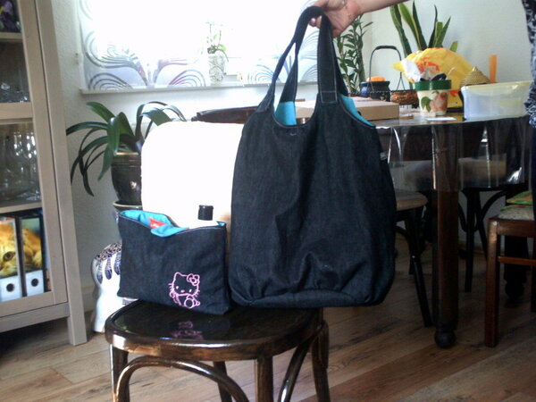 Orgeniser + Lisa (tolle Taschen) etwas  vergrößert
