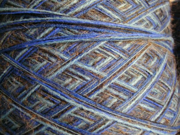 Baumwolle-Acryl-Mohair

blau türkis braungrau