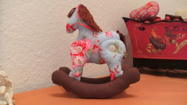 Schaukelpferd 001