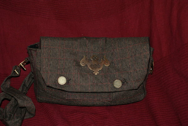Steampunktasche die Erste