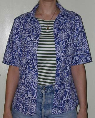 Fimi-Bluse aus "Hawaiistoff"