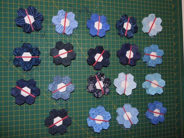Hexagonquilt La Passion - Teil 7