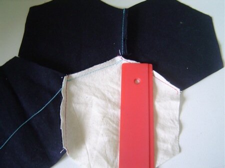 Blumengarten Hexagon Y-Naht 7