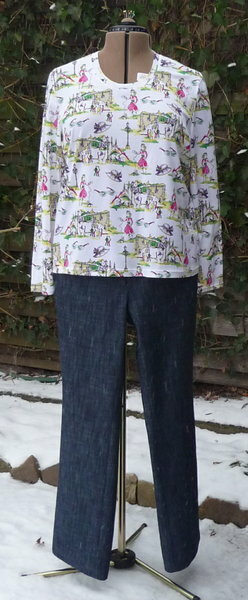 Shirt Burda 8998 und Jeans PC 00-126
Der Jersey ist weich und fest genug für die Zwillingsnaht.