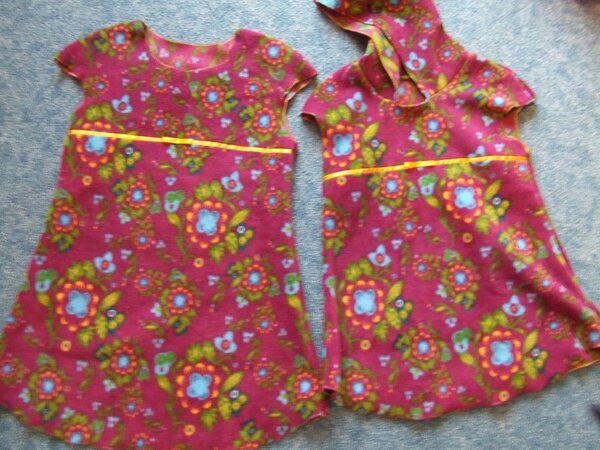 2 Amelies
