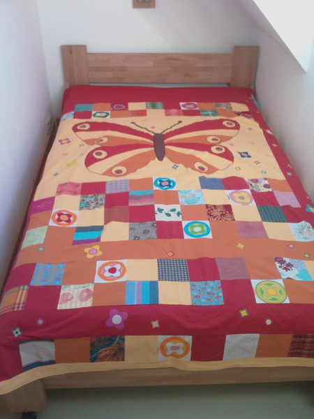 Patchwork Tagesdecke mit großem Schmetterling