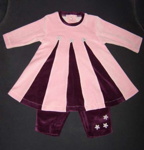 Babykleid mit Hose