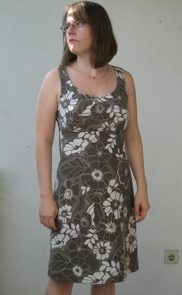 Kleid - Burda 2/2001 Modell 108