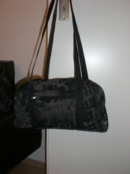 Allels dabei Tasche