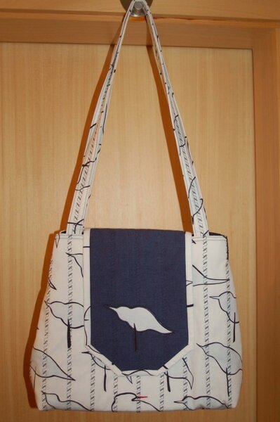 Handtasche mit Wechselklappe