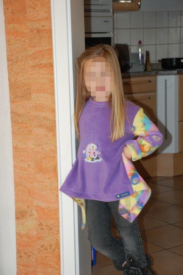 Fleece lila/bunt Nr. 1