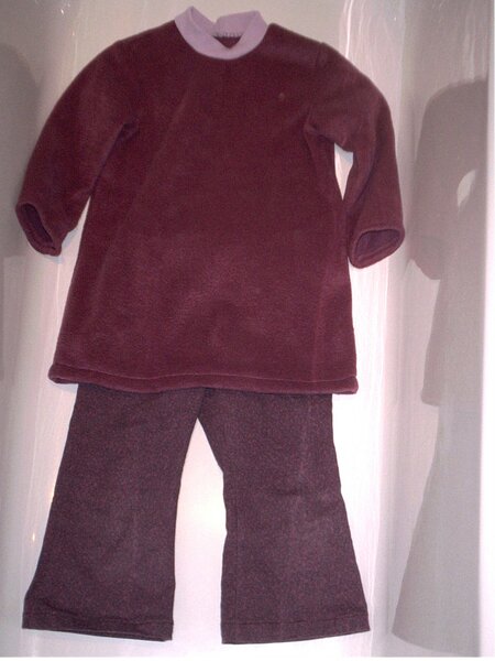 Mädchenkombi Hose und Fleecepullover
