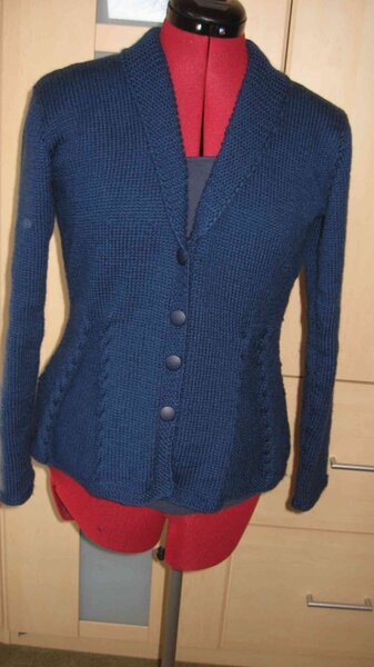 Strickjacke Drops-Design Nr. 115-1