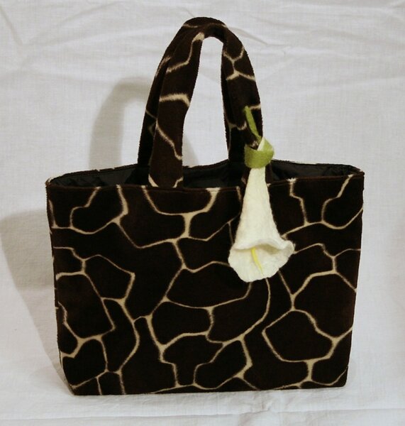 Giraffenmustertasche