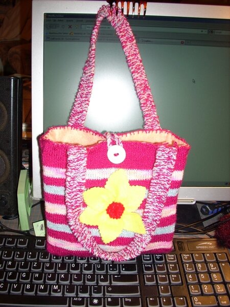 Täschle Handgestrickt