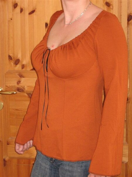 Bluse nach Burda 10/03