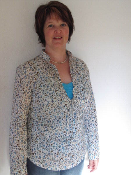 Burda Bluse 7/2007  Mod. 101