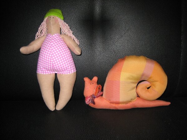 Tilda-Badedame und Snegle