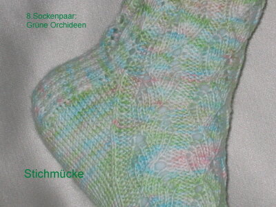 Musterdetail der "grünen Orchideensocken"