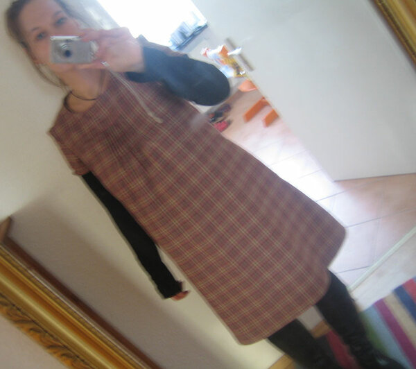 pintuck-kleid...