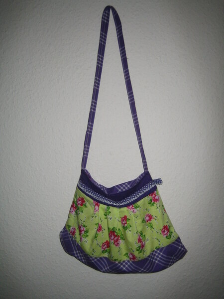lila-grün-bunte Wendetasche Seite 1