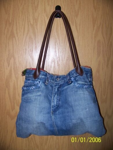 so hier ist die andere Seite der Tasche ...