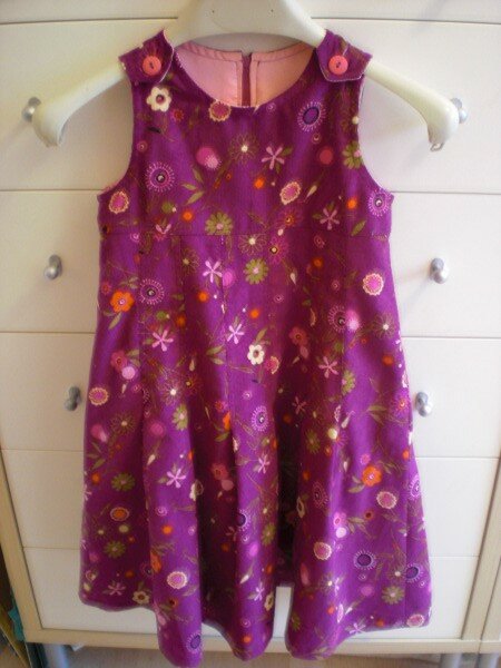 Kleid 139a Burda 11/08