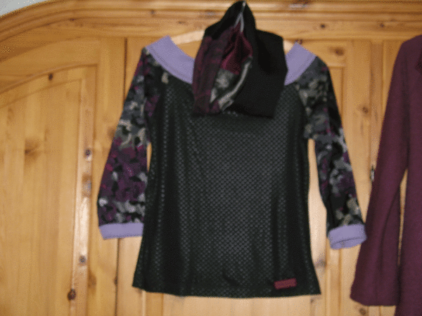 Kombishirt mit Loopschal