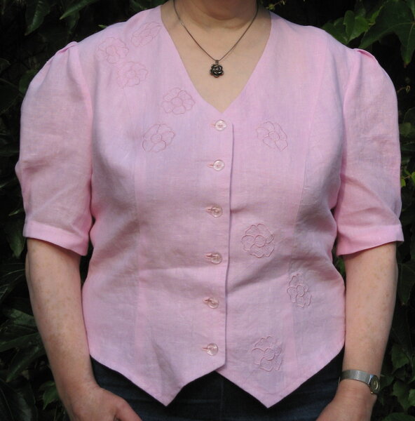 Spenzerbluse mit Stickerei