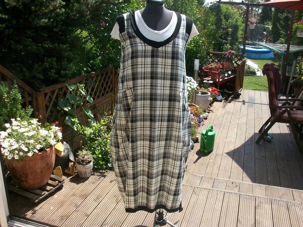 Kleid Mai