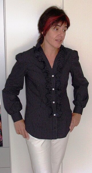 Bluse McCalls 5929, die 2.