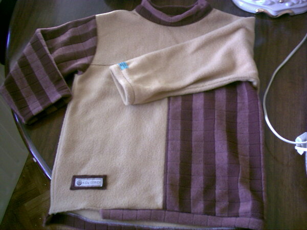 Fleece-Pulli in gr.110  Ottobre 3-2004 Modell 18