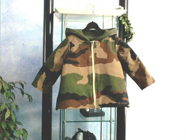 gefütterte Tarn-Winterjacke mit Zipfelkaputze 1