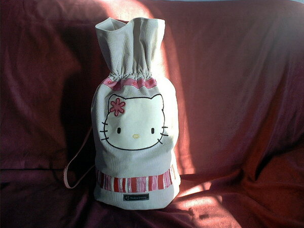 *Hello Kitty* - Matchsack 1