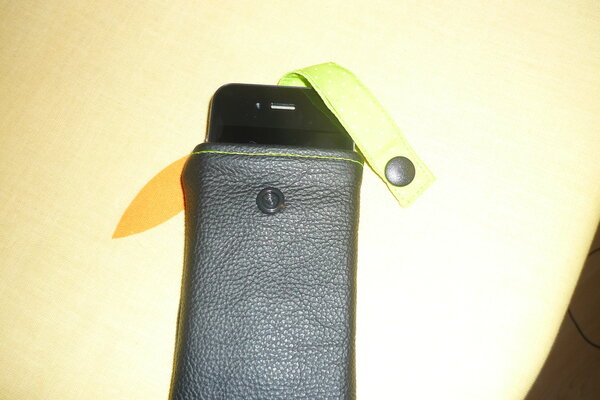Plaudertasche fürs iPhone - Leder offen