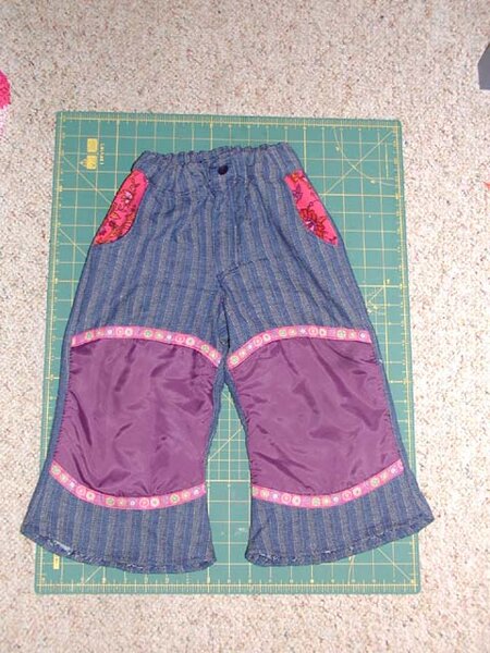 Krabbelhose im Dortje-Look