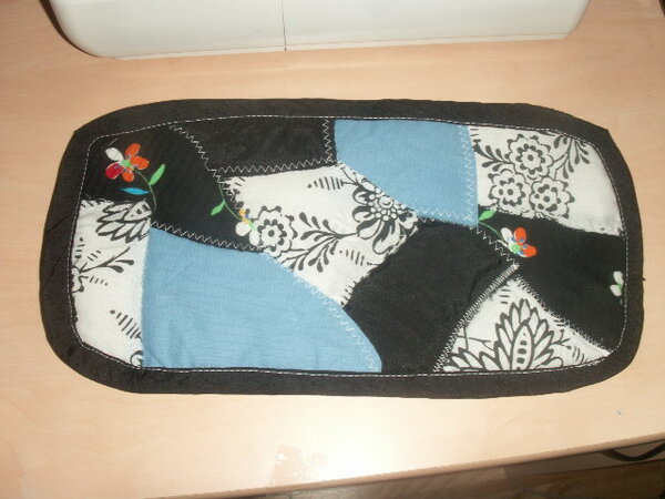 Nähmaschinenunterlage - mein erster Quilt