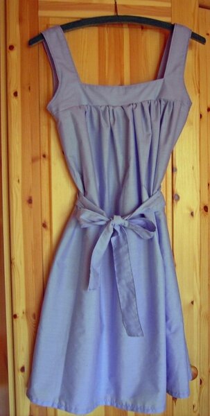 batistkleid
