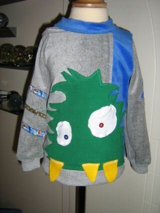 Monsterpulli für den Enkel