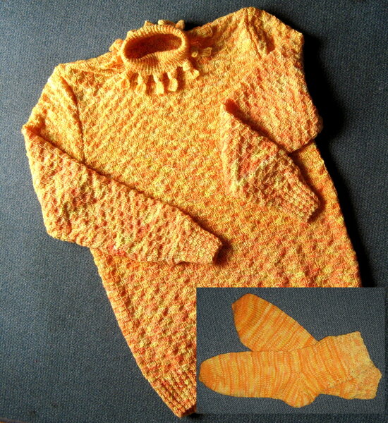 Pullover mit Kragendekor nach Nicky Epstein