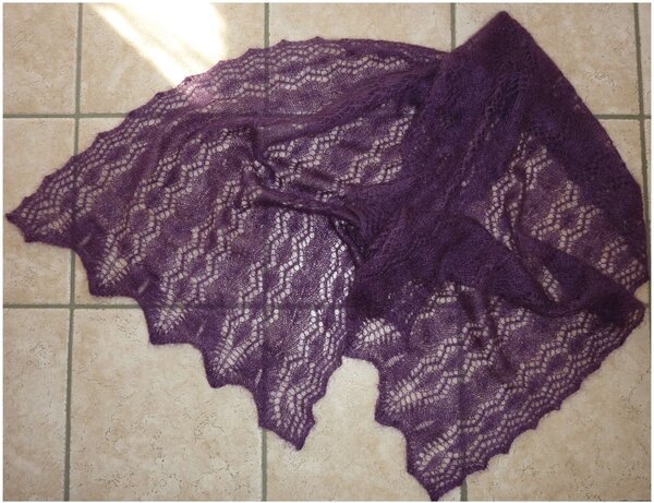 Lace Tuch